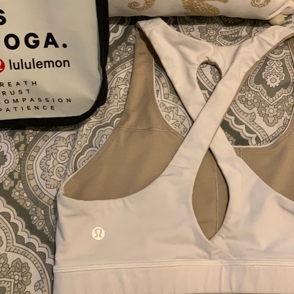 lululemon athletica Other - 🍋 lululemon Time to Sweat bra | white | 8